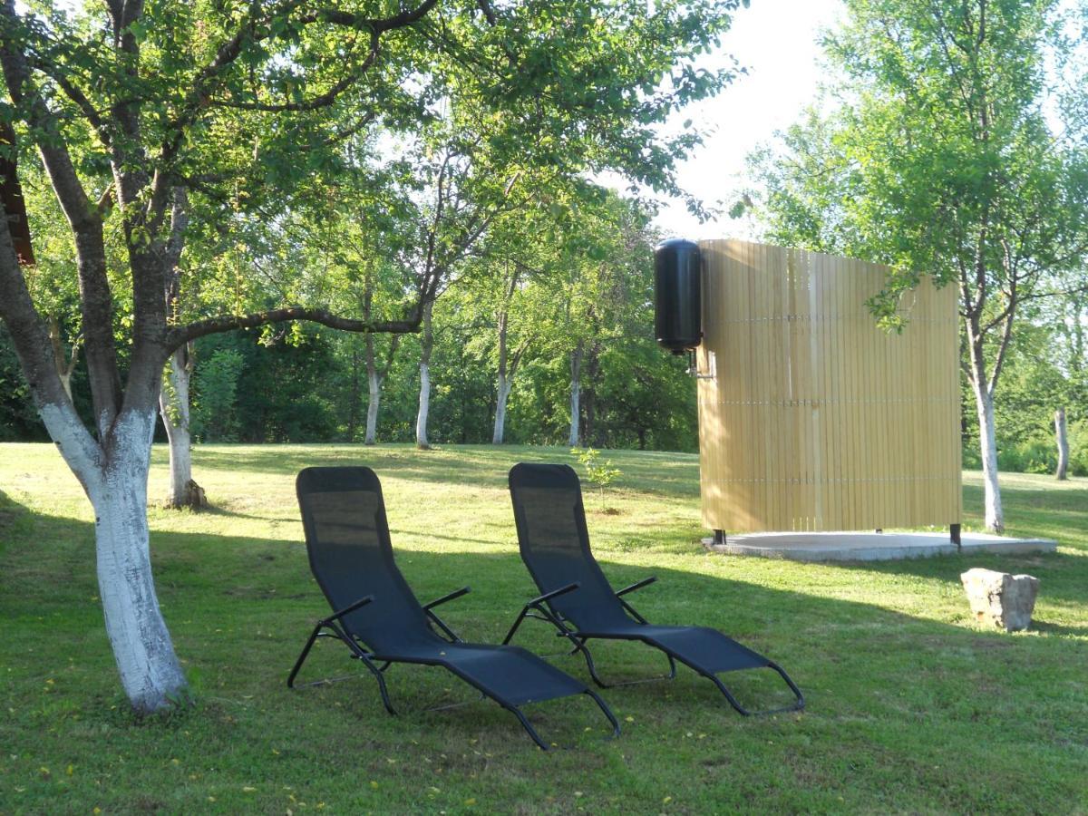 Holiday Home, Apartman Obajdin 슬루니 외부 사진