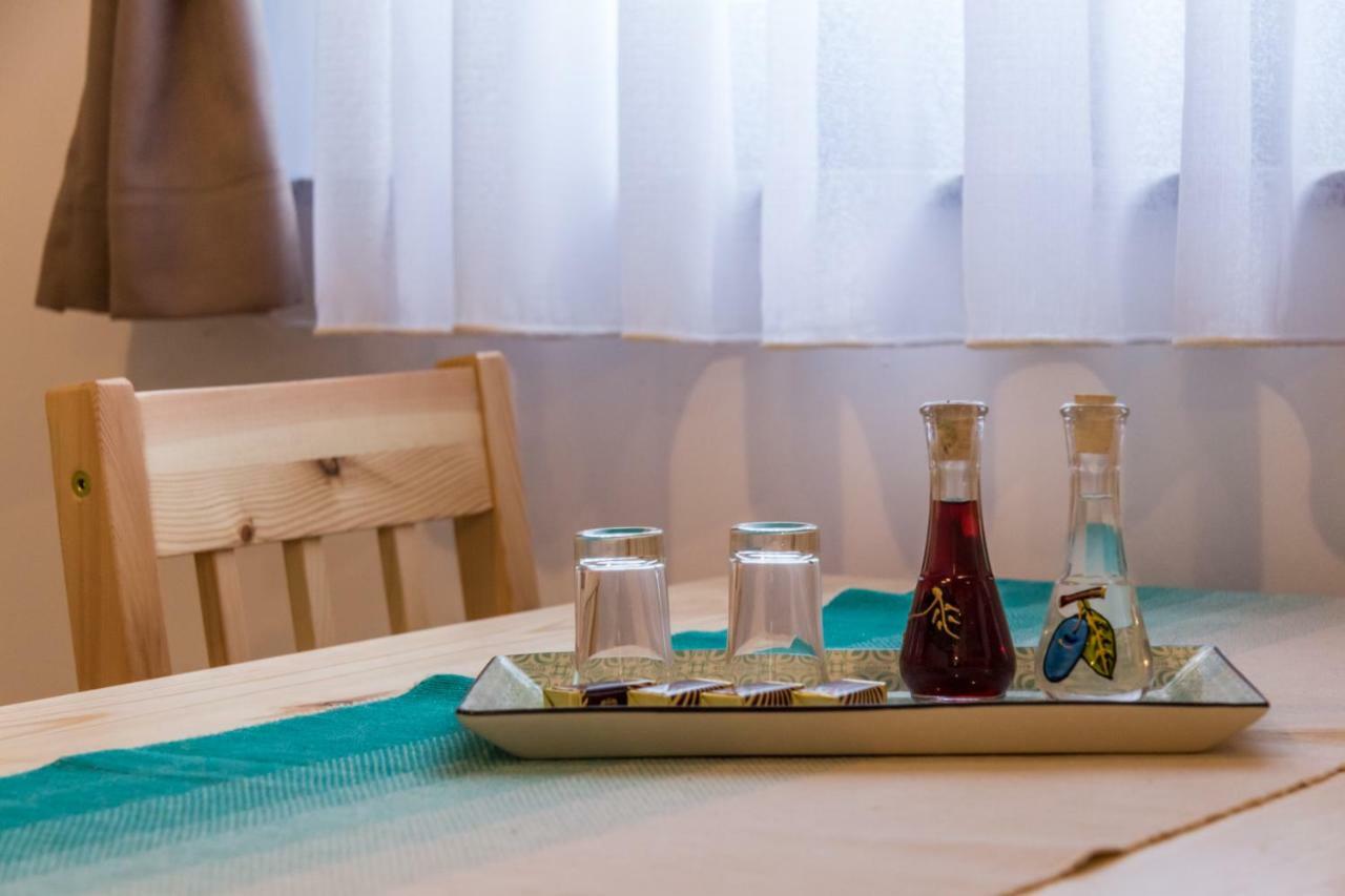 Holiday Home, Apartman Obajdin 슬루니 외부 사진